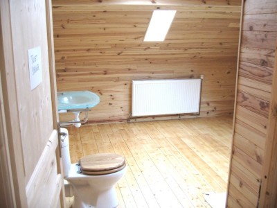 Attic shower room