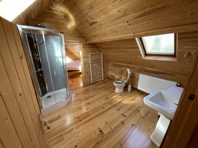 Barn Bathroom